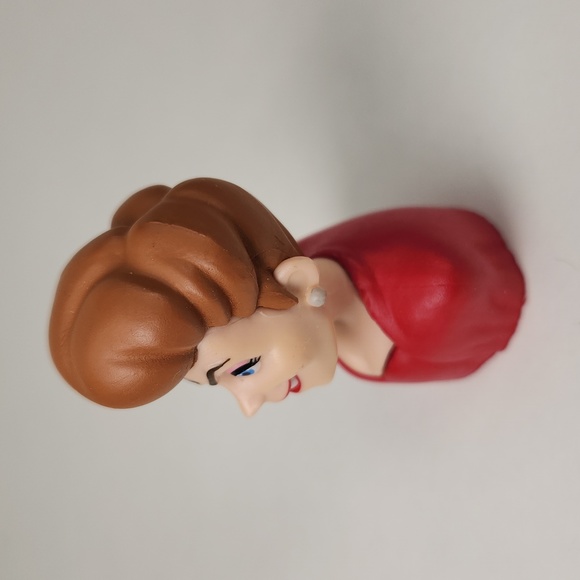 The Golden Girls Stylized 2" Finger Puppets and Mini A to Z guide in Retail Box - Picture 12 of 17